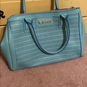 Kenneth Cole Reaction shoulder bag